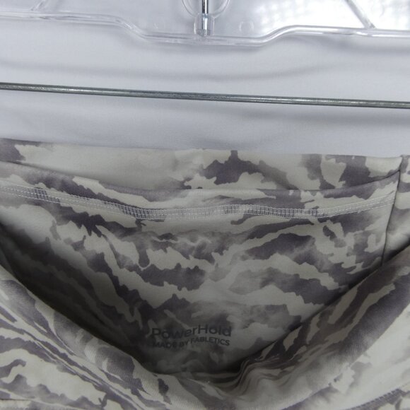 Fabletics Boost PowerHold High-Waisted 7/8 Leggings 26x24 Tiger Stripe Size M - Picture 5 of 9
